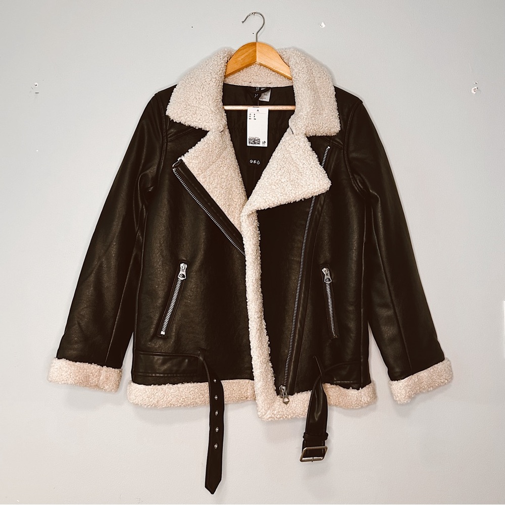 NWT H&M Aviator Teddy Fleece Jacket – Black/Beige, Size Small - Picture 3 of 7